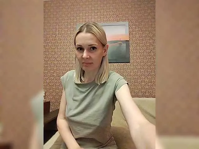 SusyBlair – webcam model profile photo Image 7