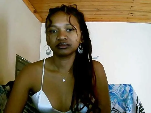 Pinkie_Princes – webcam model profile photo Image 10