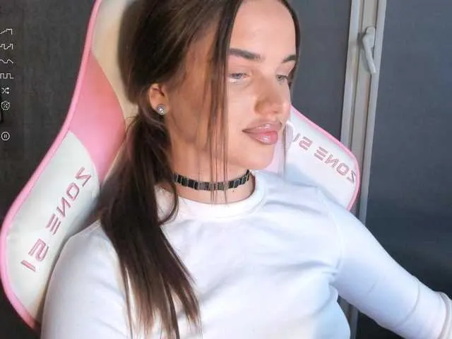 gravebabyxo – webcam model profile photo Image 2