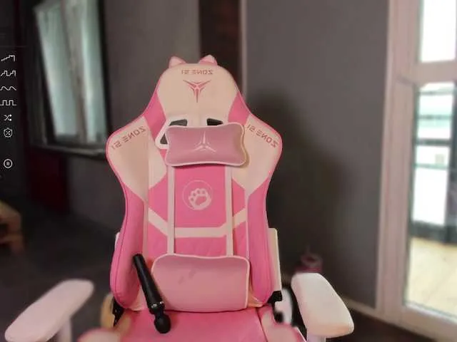 gravebabyxo – webcam model profile photo Image 8