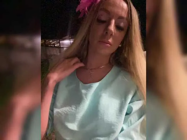 VioletchelseaBabesatation – webcam model profile photo Image 6