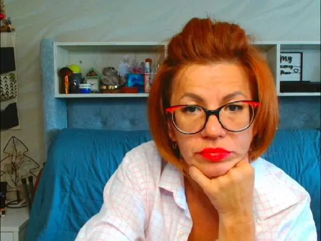 Lil-RO-XO – webcam model profile photo Image 12