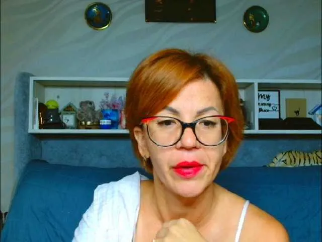 Lil-RO-XO – webcam model profile photo Image 17