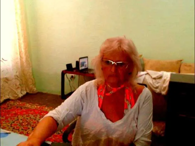 SilviaPastori – webcam model profile photo Image 11