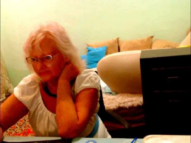 SilviaPastori – webcam model profile photo Image 12