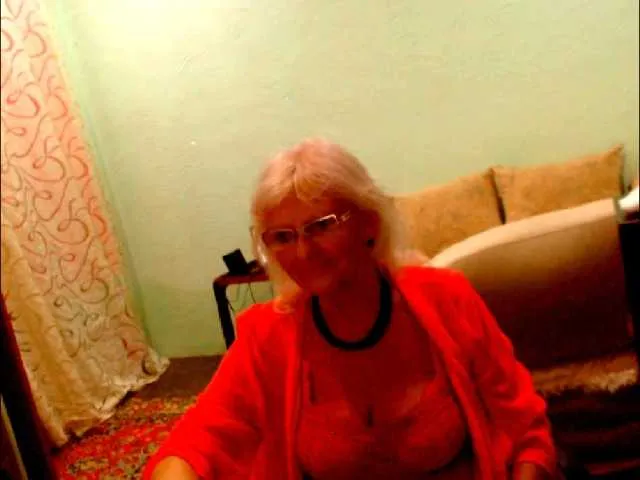 SilviaPastori – webcam model profile photo Image 13