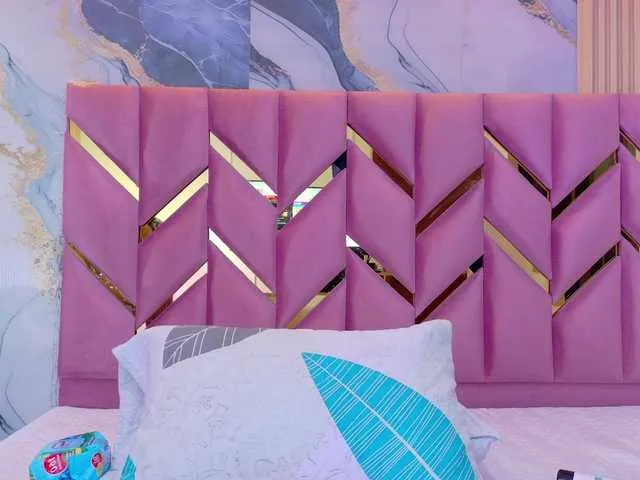 Valeriajade – webcam model profile photo Image 5