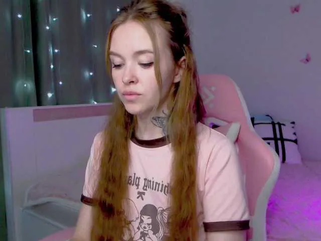 lollavibes – webcam model profile photo Image 2