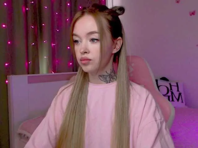 lollavibes – webcam model profile photo Image 5