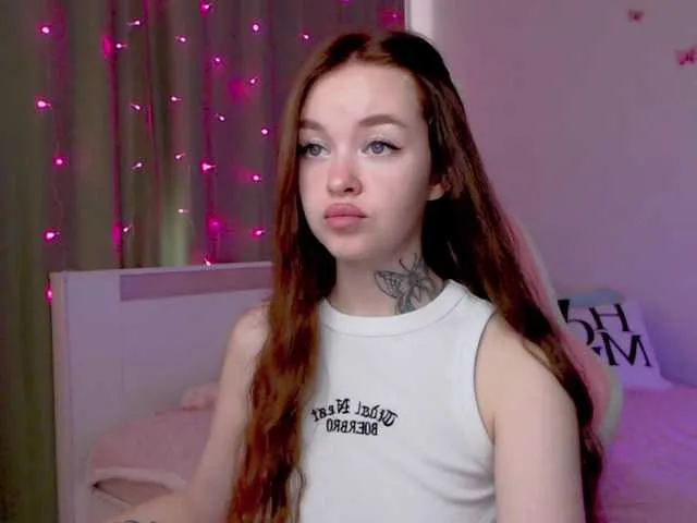 lollavibes – webcam model profile photo Image 6