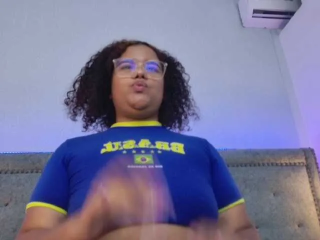 SquirtleBabyy – webcam model profile photo Image 3