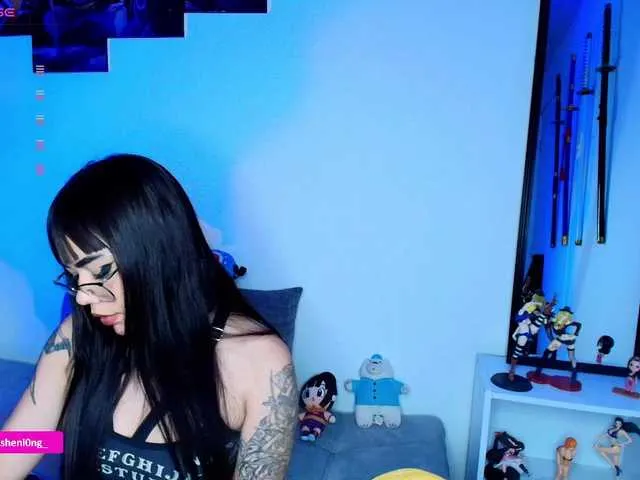 TenderLora – webcam model profile photo Image 7