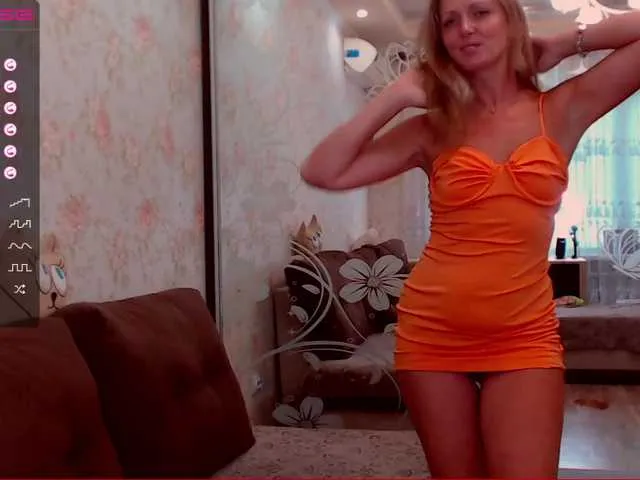 British_EmJess – webcam model profile photo Image 7