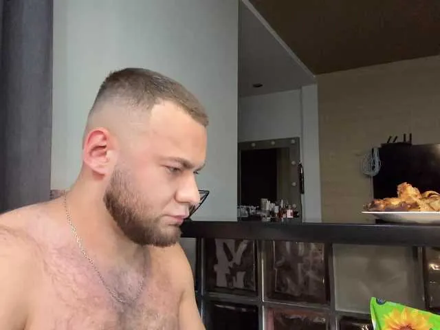 BlondeHott – webcam model profile photo Image 12