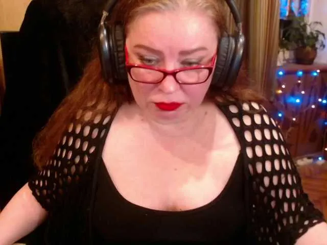 BissMiss – webcam model profile photo Image 12