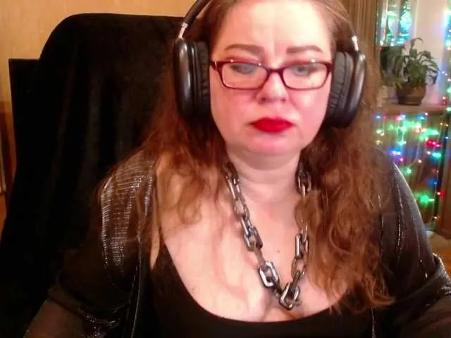 BissMiss – webcam model profile photo Image 2