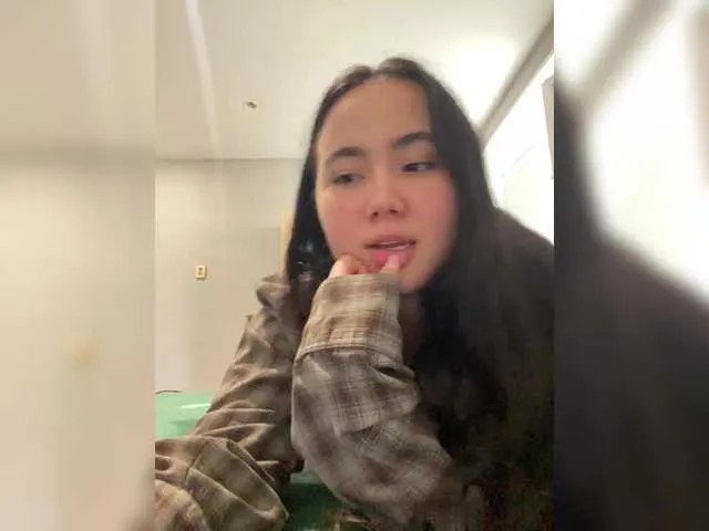 SelennaMoon – webcam model profile photo Image 4