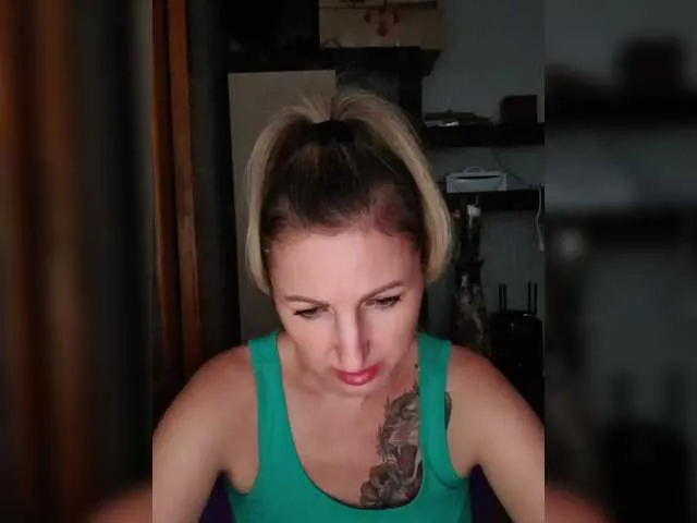 VioletchelseaBabesatation – webcam model profile photo Image 10