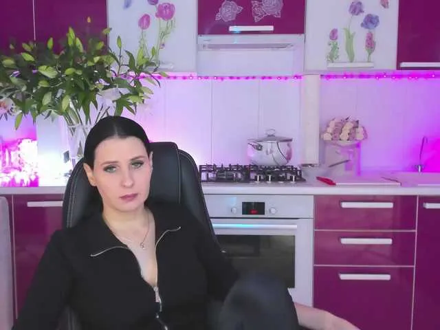 Angel-A – webcam model profile photo Image 12