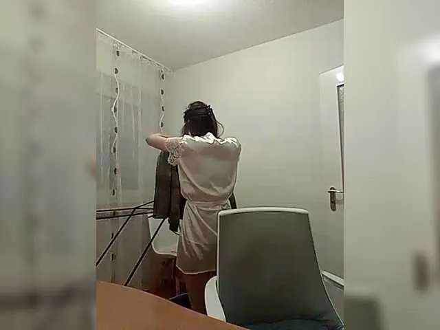 TyleneBuck – webcam model profile photo Image 14