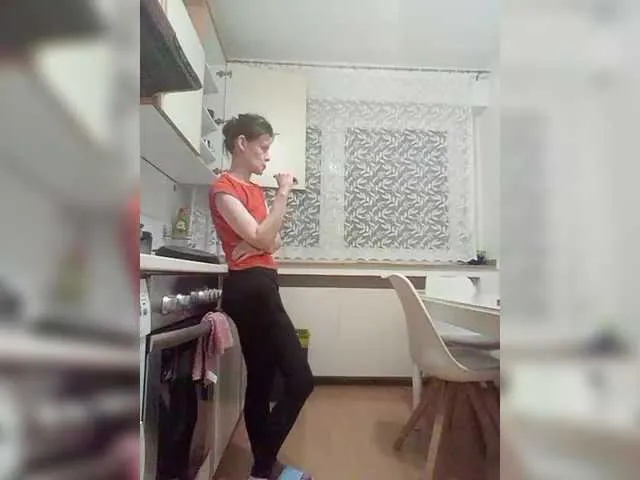 TyleneBuck – webcam model profile photo Image 3