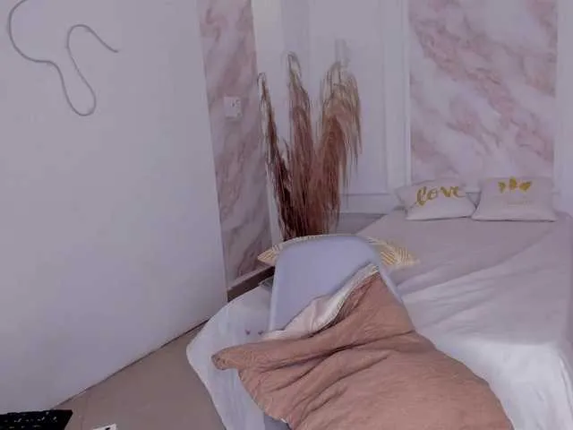 SilviaPastori – webcam model profile photo Image 12