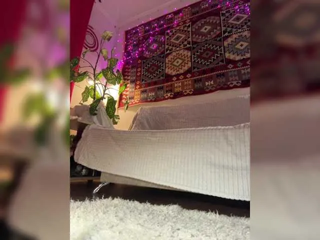 StarKristy – webcam model profile photo Image 15