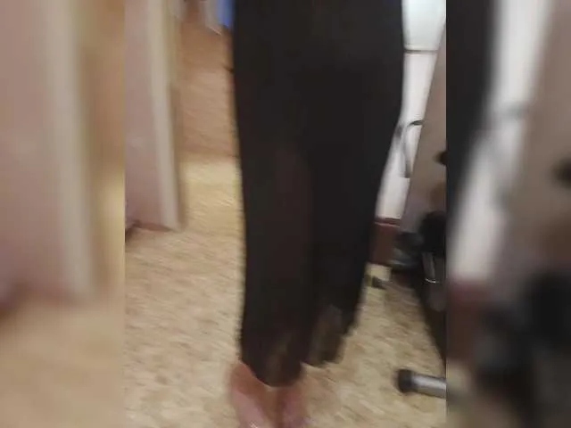 BlondeHott – webcam model profile photo Image 4