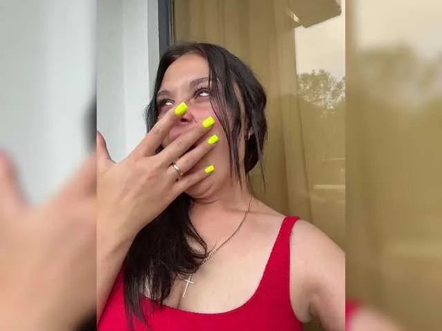 Paratrax – webcam model profile photo Image 5