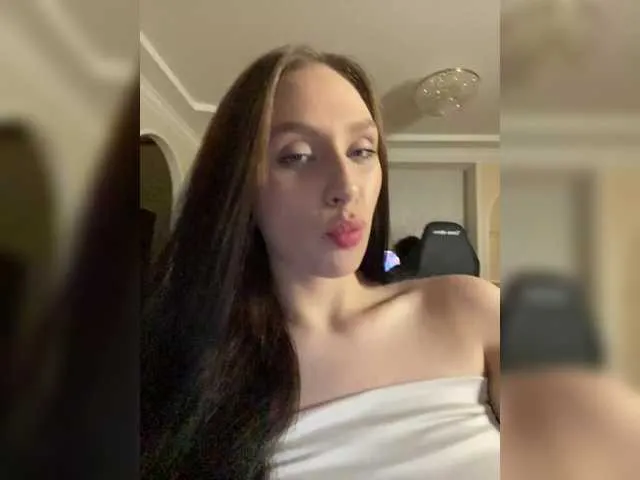 zarinabetifull – webcam model profile photo Image 14