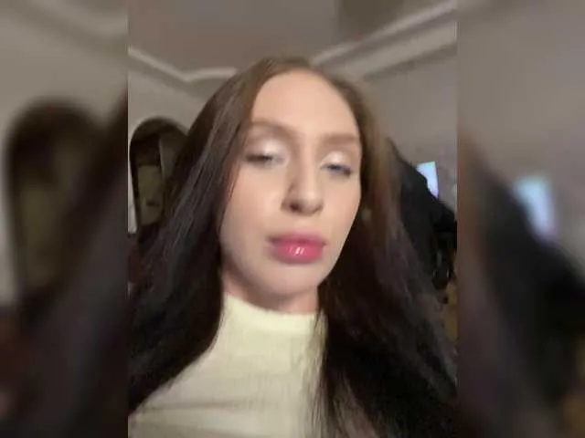 zarinabetifull – webcam model profile photo Image 3