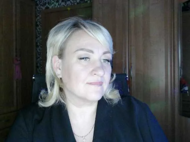 Hanna_Blondee – webcam model profile photo Image 13