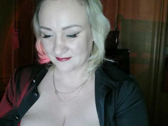 Hanna_Blondee – webcam model profile photo Image 8