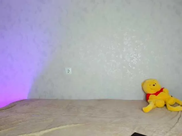 MarilynRainbow – webcam model profile photo Image 3