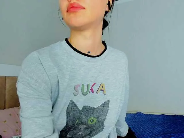 MarilynRainbow – webcam model profile photo Image 6