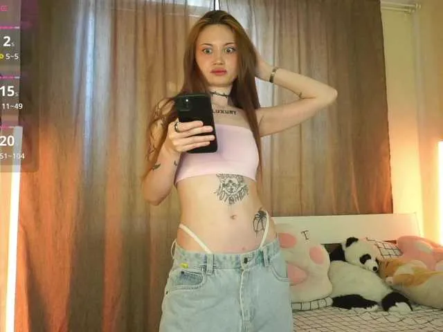 SelennaMoon – webcam model profile photo Image 3