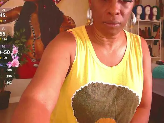 QueenAnitaDix – webcam model profile photo