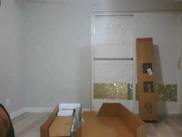 AureliyXXX – webcam model profile photo Image 11