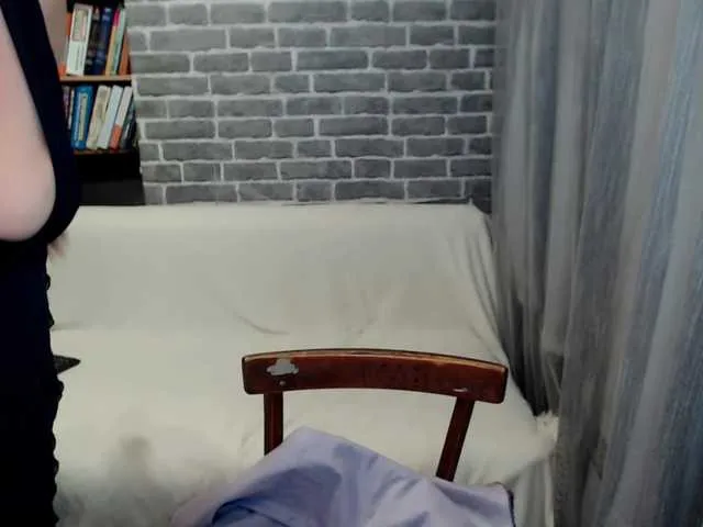 blondeangel_4u2 – webcam model profile photo Image 11