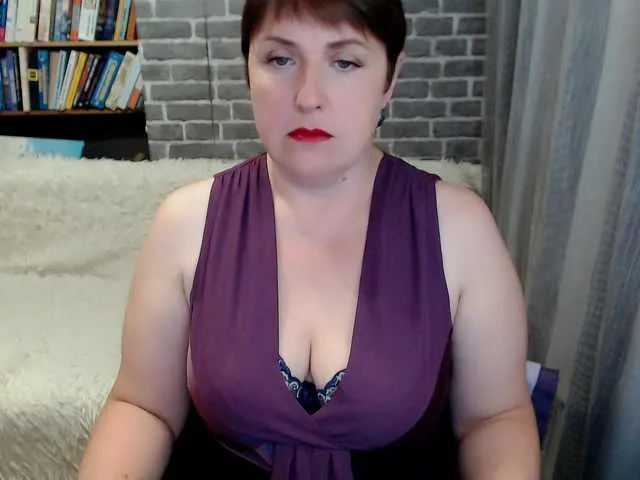 blondeangel_4u2 – webcam model profile photo Image 4