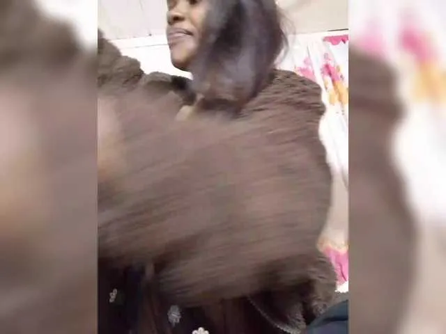 molochnaya000 – webcam model profile photo Image 9