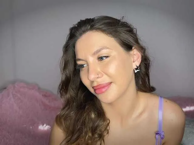 SusyBlair – webcam model profile photo Image 14