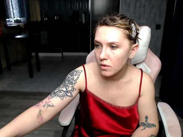 SusyBlair – webcam model profile photo Image 8