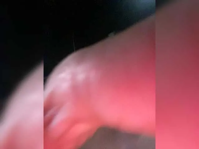 Sun-Moon – webcam model profile photo Image 10