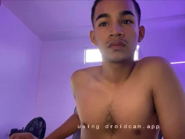 TyleneBuck – webcam model profile photo Image 11