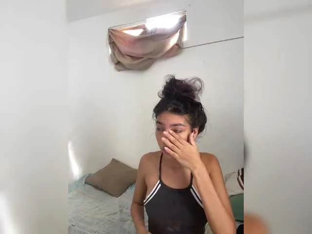 TyleneBuck – webcam model profile photo Image 7