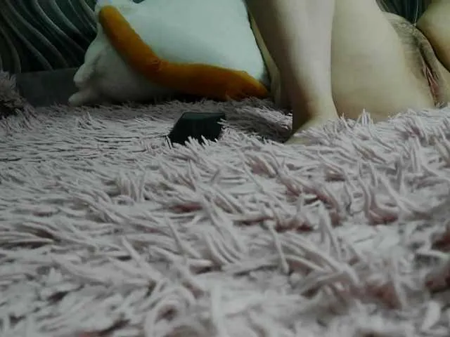 LizzieGreyX – webcam model profile photo Image 2