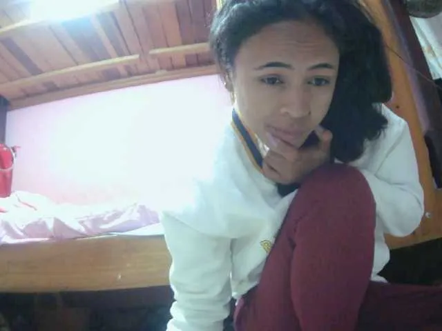 BabeBeth40 – webcam model profile photo Image 6