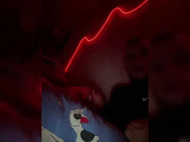 Hotforunow – webcam model profile photo Image 3