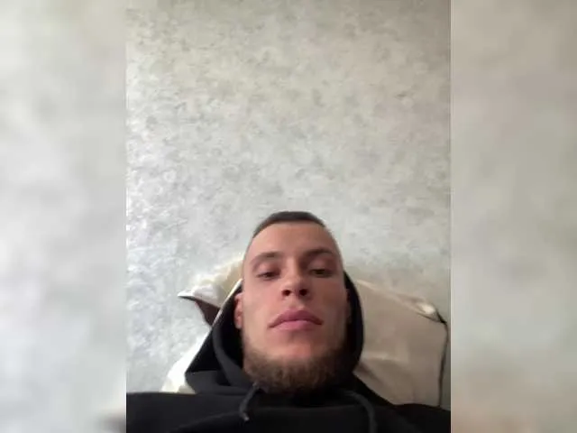 Hotforunow – webcam model profile photo Image 4